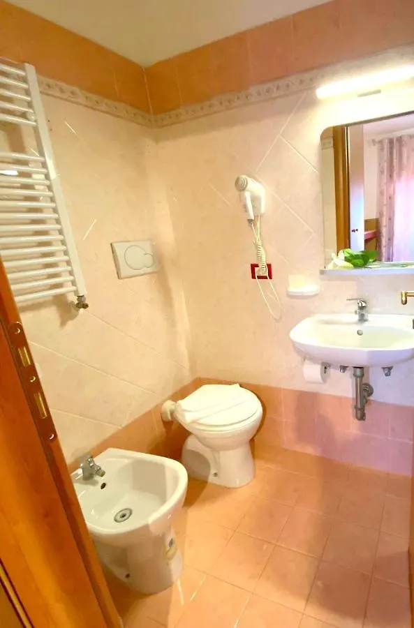 Booking Now Rome-Address Via Palestro,56- Breakfast Included 0*, Rome