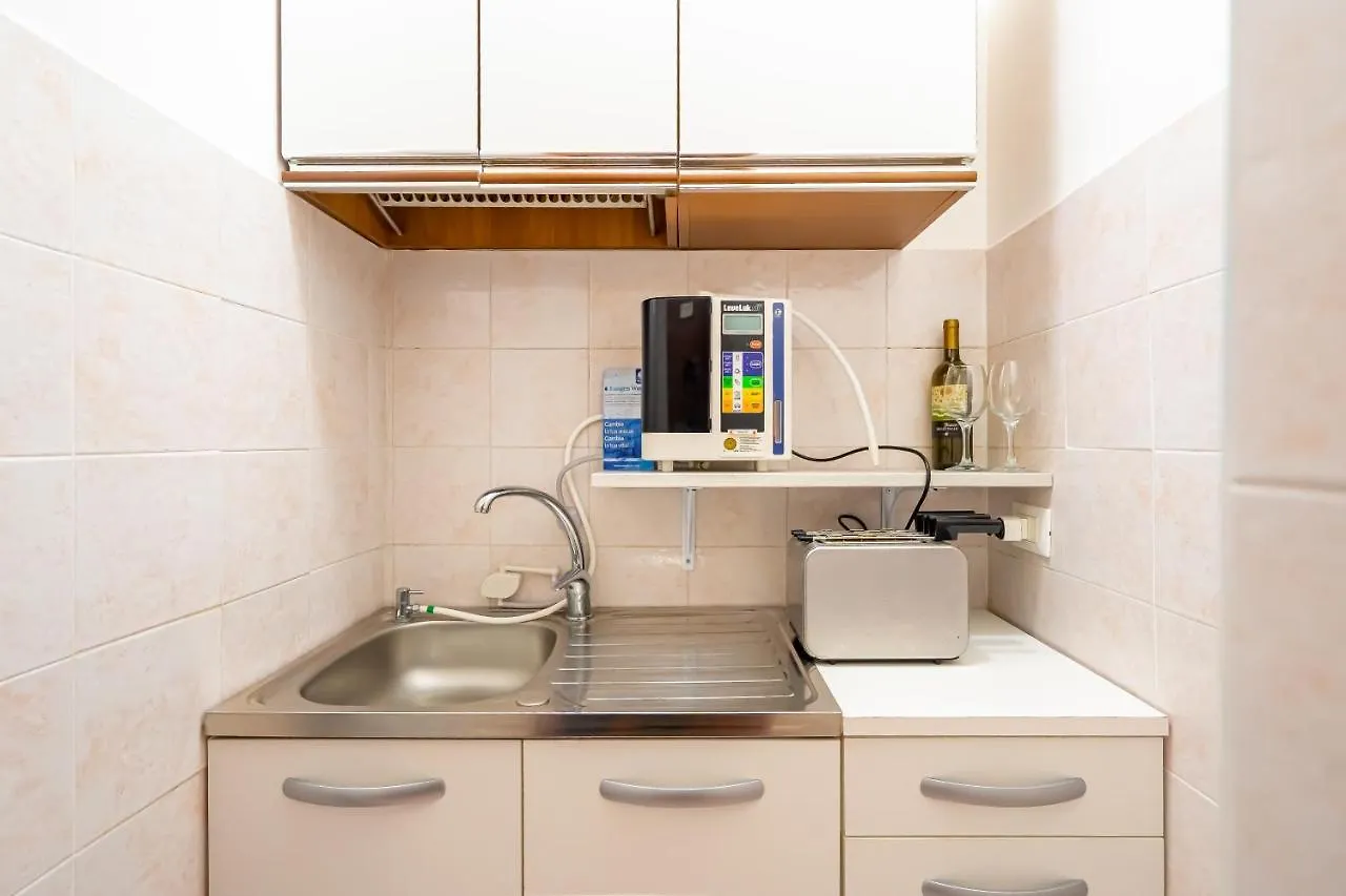 Guest house Booking Now Rome-Address Via Palestro,56- Breakfast Included