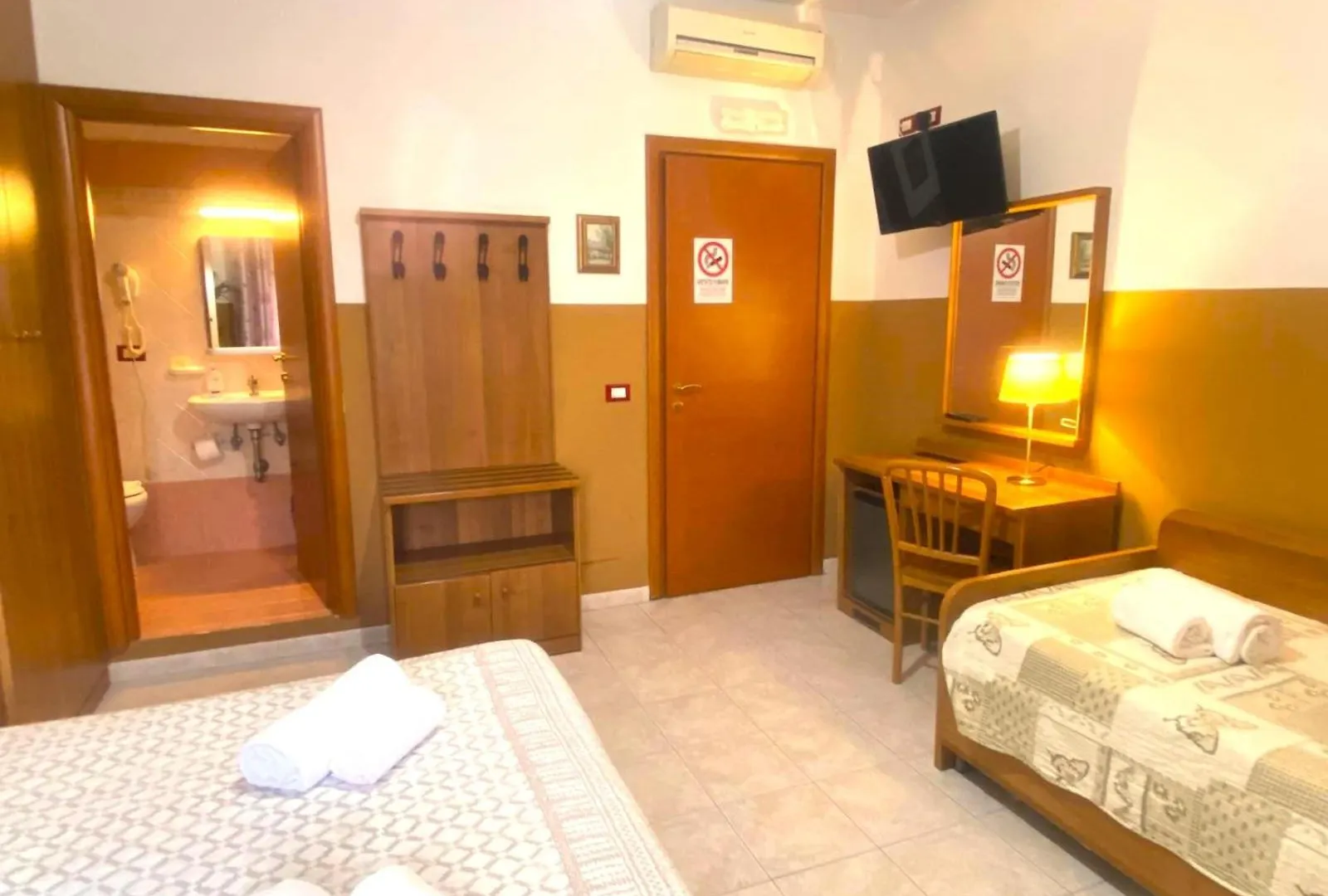 Booking Now Rome-Address Via Palestro,56- Breakfast Included